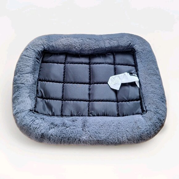 SMALL PET BED + DISH BUNDLE  EXCELLENT CONDITION - Picture 7 of 8